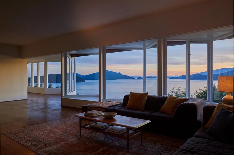 Luxury estate at 150 Panorama Road, Lions Bay, BC — photo 3
