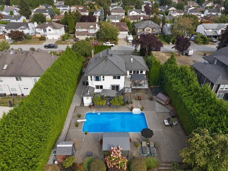 Luxury estate at 12359 188 Street, Pitt Meadows, BC — photo 38