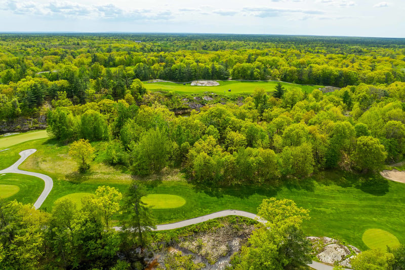 Luxury estate at 61 Rockmount Crescent, Gravenhurst, ON — photo 5