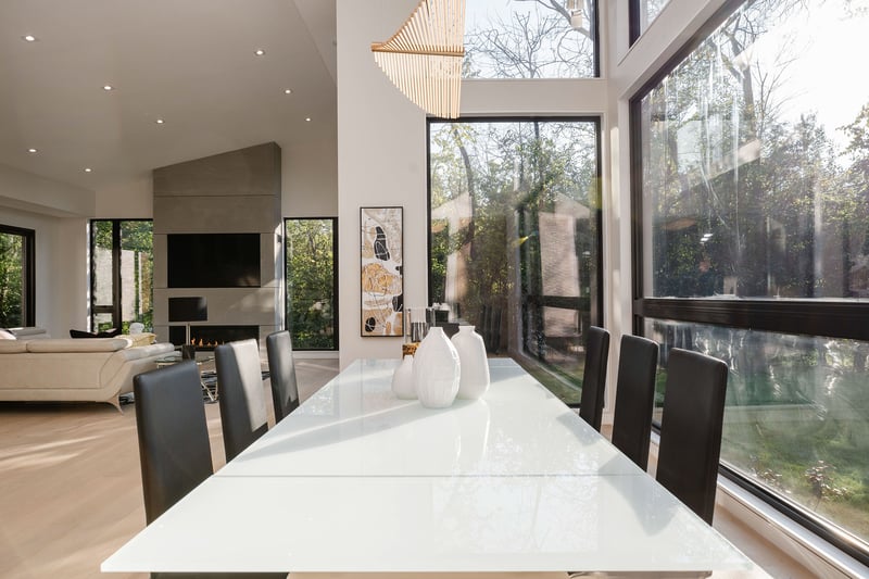 Luxury estate at 22 York Street, Collingwood, ON — photo 13