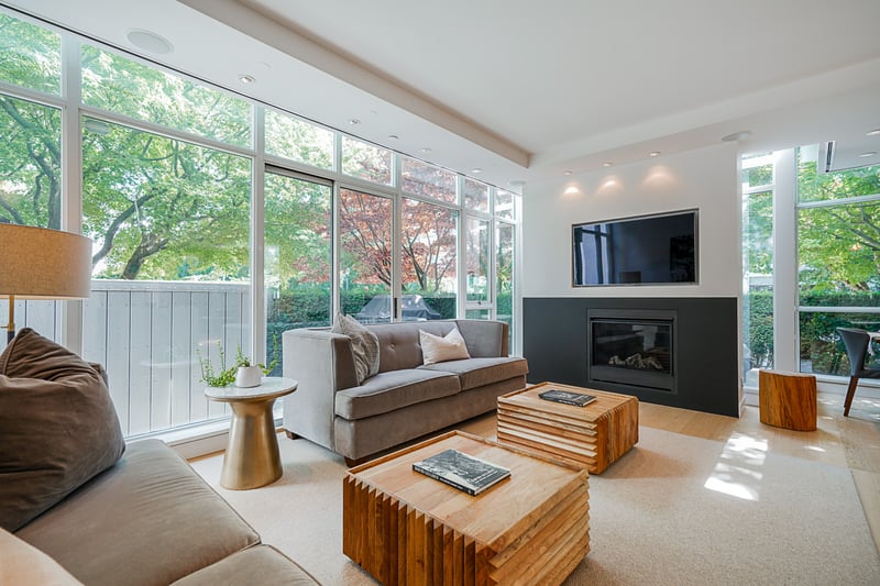 Luxury estate at 403 Beach Crescent, Vancouver, BC — photo 10