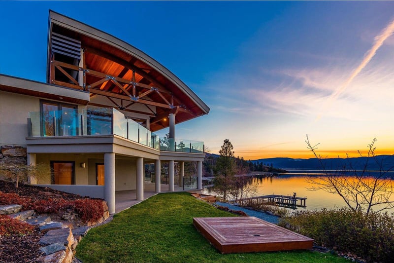 Luxury estate at 5560 Lakeshore Road, Kelowna, BC — photo 38