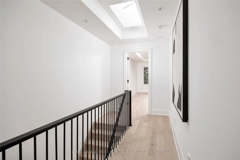 Luxury estate at 216 Delta Street, Etobicoke, ON — photo 8
