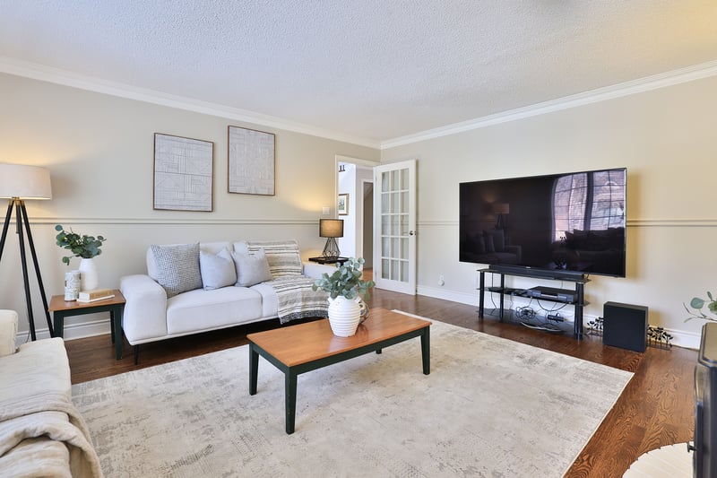 Luxury estate at 1244 Woodland Avenue, Mississauga, ON — photo 13