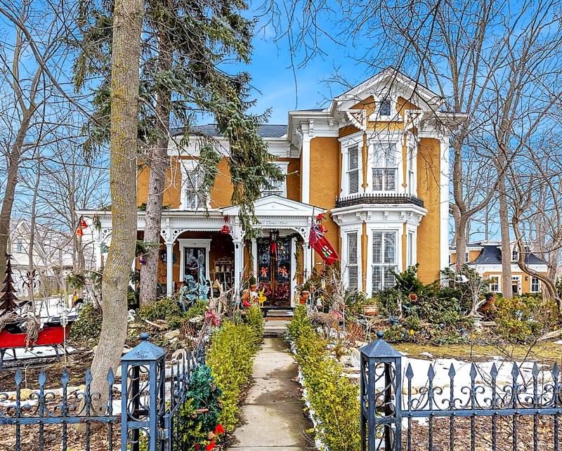 Luxury estate at 103 Thomas Street, Milton, ON — photo 30