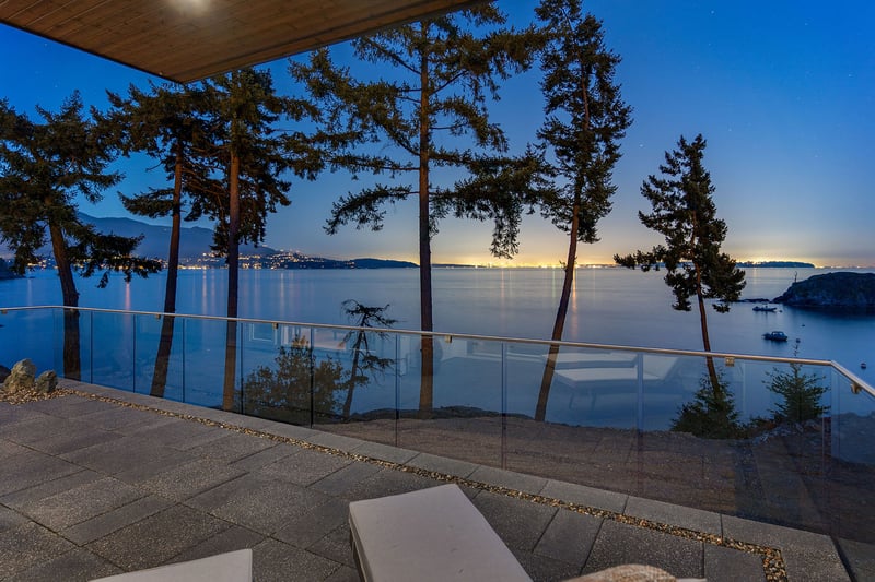Luxury estate at 239 Shore Lane, Bowen Island, BC — photo 33