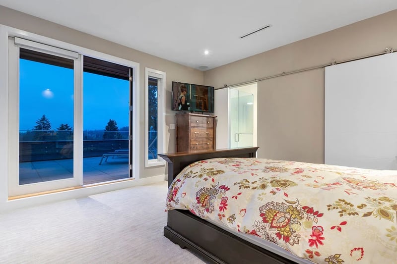 Luxury estate at 990 Jefferson Avenue, West Vancouver, BC — photo 20