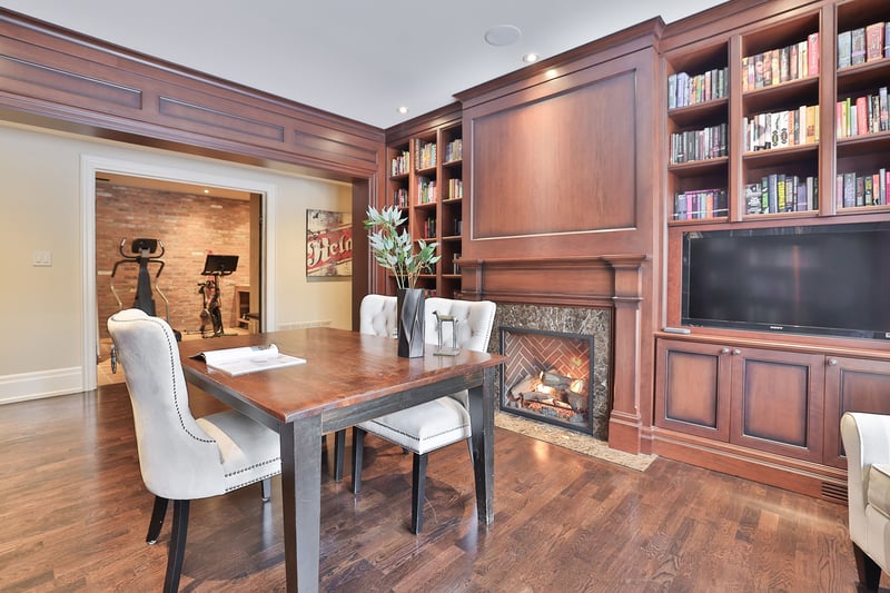 Luxury estate at 1093 Algonquin Drive, Mississauga, ON — photo 31