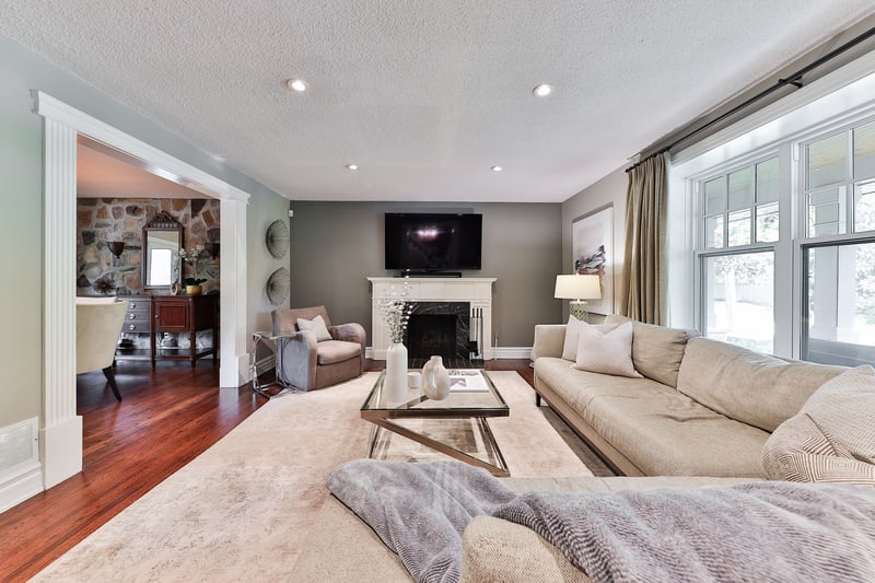 Luxury estate at 1293 Greenoaks Drive, Mississauga, ON — photo 5