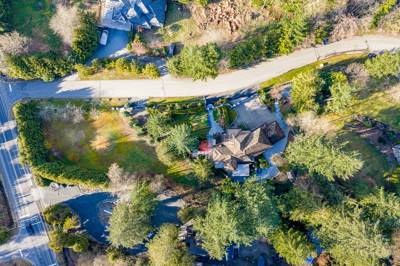 Luxury estate at 188 Wyndham Crescent, Anmore, BC — photo 3