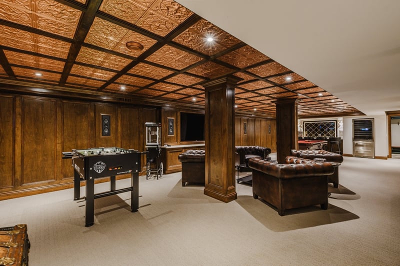Luxury estate at 1093 Rue Béique, Mont-Saint-Hilaire, QC — photo 57