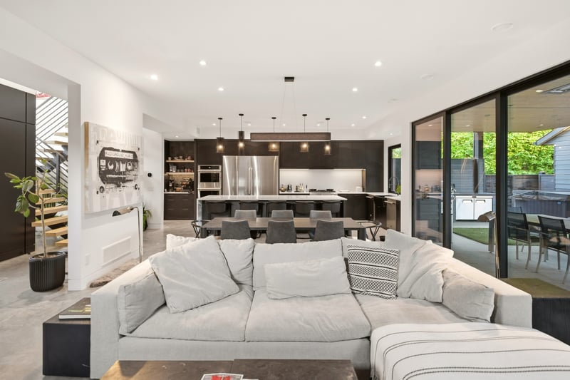 Luxury estate at 267 Lake Avenue, Kelowna, BC — photo 25