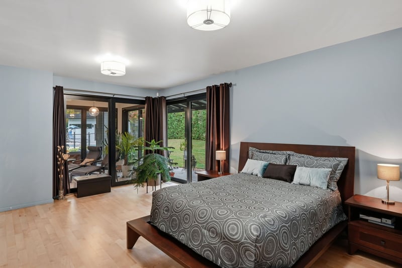 Luxury estate at 907 Rue des Lievres, Farnham, QC — photo 16
