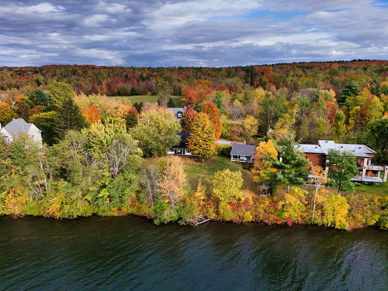 Luxury estate at 1325 Chemin du Lac, Sainte-Catherine-de-Hatley, QC — photo 8