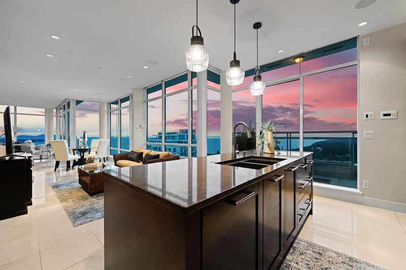 Luxury estate at PH2 1473 Johnston Road, White Rock, BC — photo 14