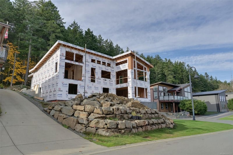 Luxury estate at 1060 Shore Pine Close, Duncan, BC — photo 9