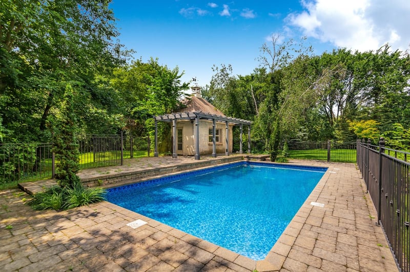 Luxury estate at 708 Rue des Châtaigniers, Boucherville, QC — photo 20