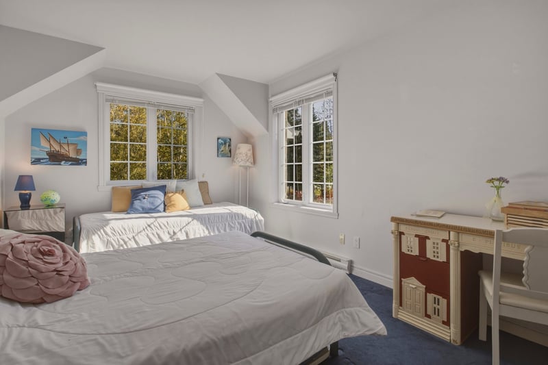 Luxury estate at 37 Rue du Roitelet, Orford, QC — photo 17