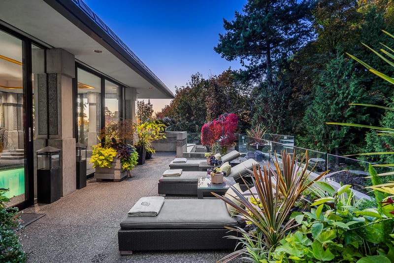 Luxury estate at Address upon request, White Rock, BC — photo 9