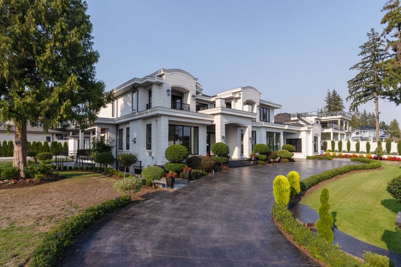 Luxury estate at 13083 57 Avenue, Surrey, BC — photo 36