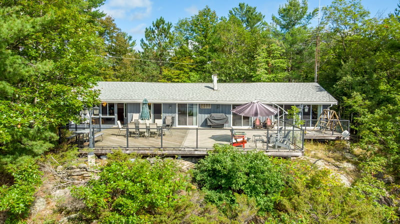 Luxury estate at 1059 Old Portage Road, Gravenhurst — photo 22