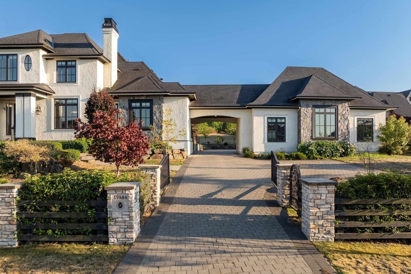 Luxury estate at 19884 3 Avenue, Langley Township, BC — photo 25
