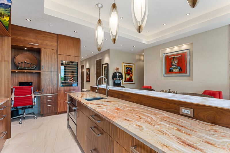 Luxury estate at 2245 Abbott Street, Kelowna, BC — photo 11
