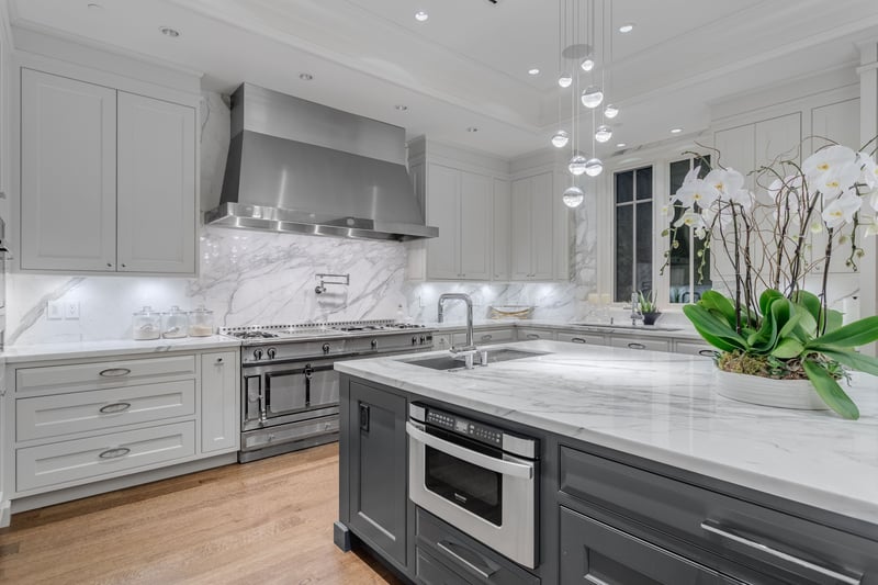 Luxury estate at 1126 Wolfe Ave, Vancouver — photo 10