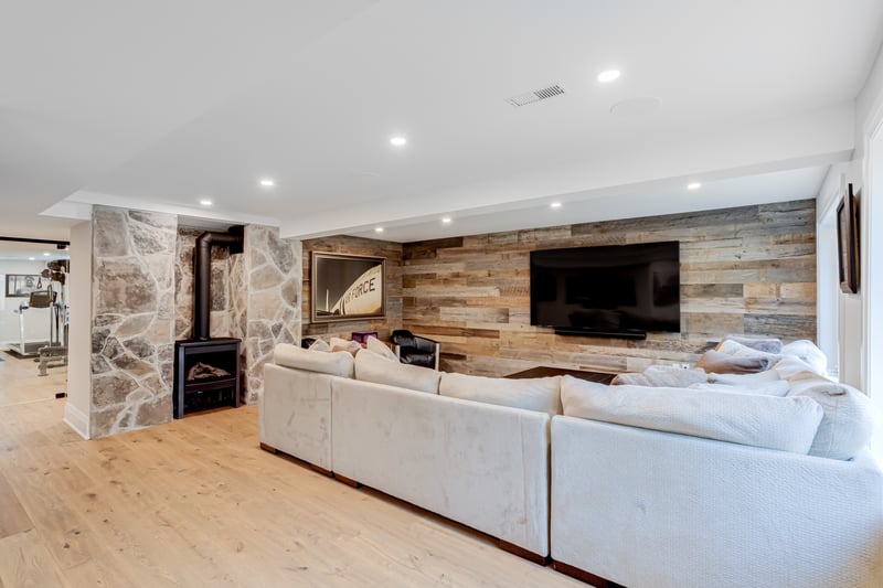 Luxury estate at 18 Elder Crescent, Hamilton, ON — photo 29