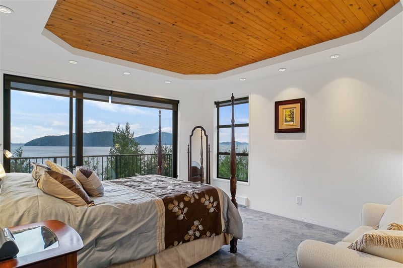 Luxury estate at 50 Sweetwater Place, Lions Bay — photo 13