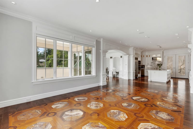 Luxury estate at 735 Saint Andrews Road, West Vancouver, BC — photo 11