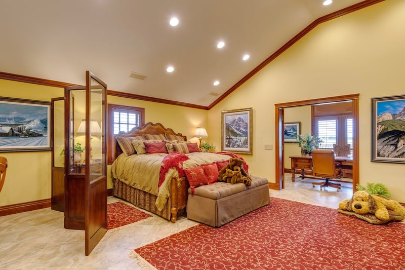 Luxury estate at 240046 Township Road 284, Kneehill County, AB — photo 17