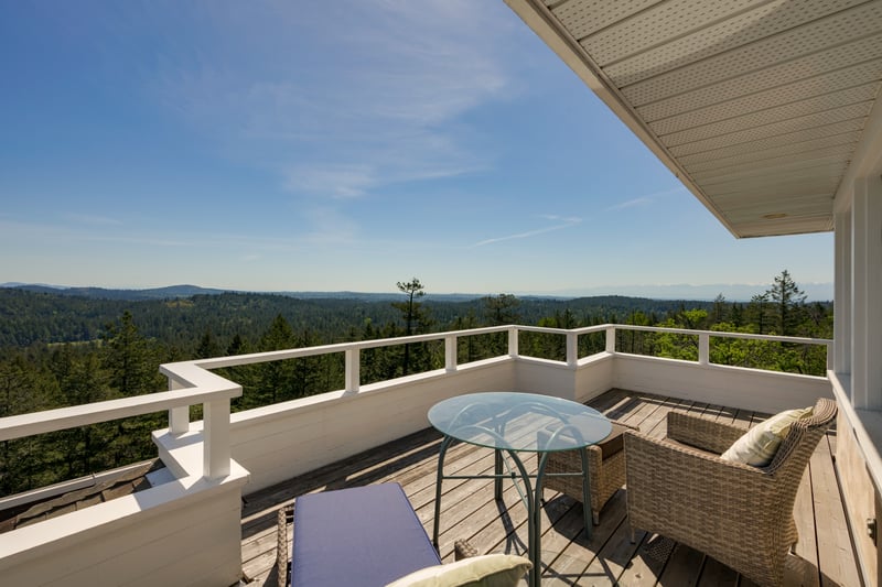 Luxury estate at 4699 Kerryview Drive, Victoria, BC — photo 41