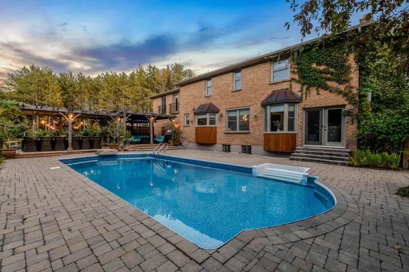 Luxury estate at 40 Hurd Street, Oshawa, ON — photo 43