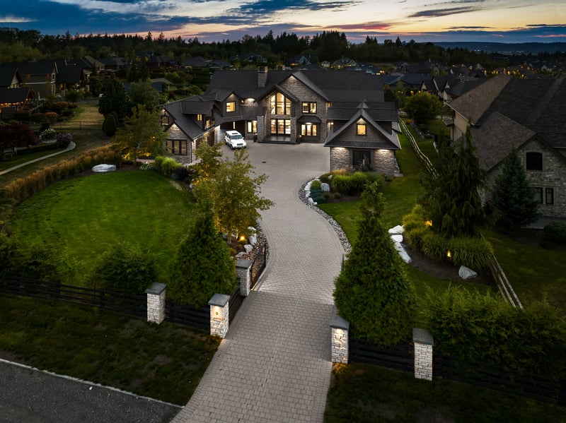 Luxury estate at 203 199 Street, Langley Township, BC — photo 2