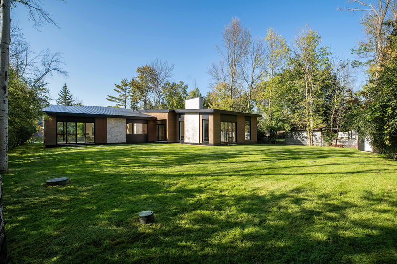 Luxury estate at 22 York Street, Collingwood, ON — photo 41