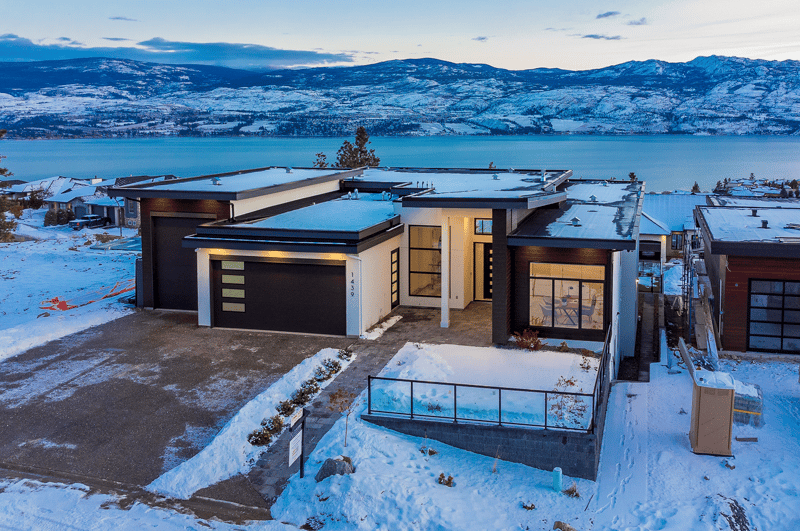 Luxury estate at 1439 Vineyard Drive, West Kelowna — photo 33