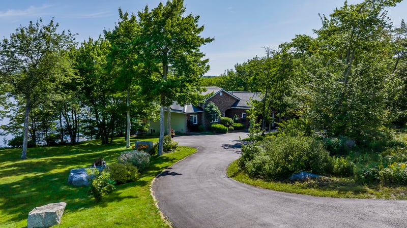Luxury estate at 91 Sarah Ingraham Drive, Williamswood — photo 28