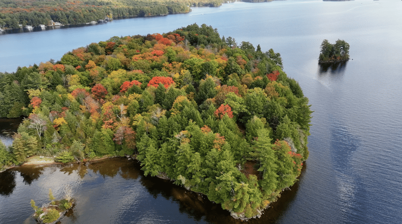 Luxury estate at Muskoka Lakes, ON, ON — photo 2