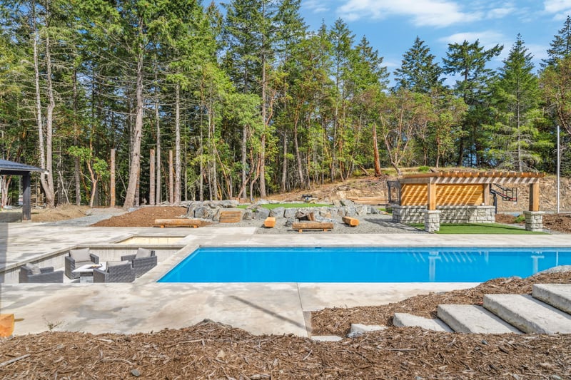 Luxury estate at 6707 Willis Point Rd, Victoria, BC — photo 8