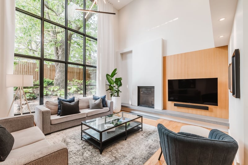Luxury estate at 2021 Rue des Saules, St-Bruno-de-Montarville, QC — photo 10