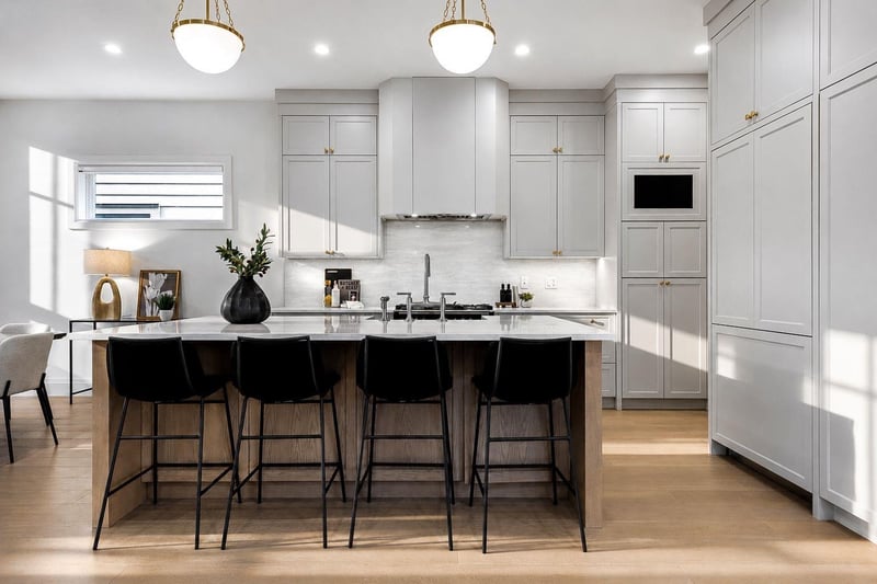 Luxury estate at 1495 168 Street, Surrey, BC — photo 3
