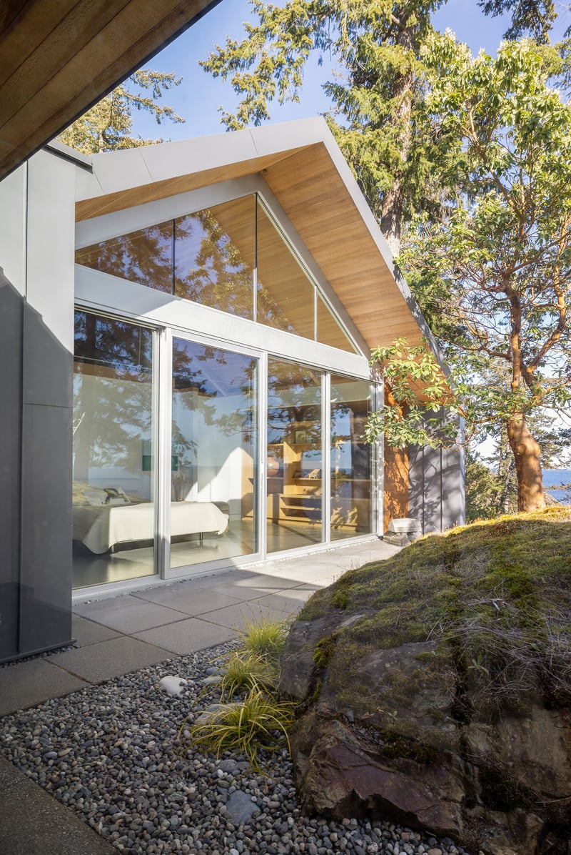 Luxury estate at 931 Ocean Park Lane, Bowen Island, BC — photo 54