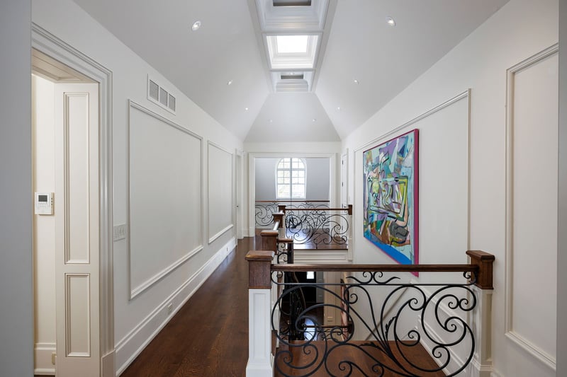 Luxury estate at 64 Brentwood Road, Oakville, ON — photo 17
