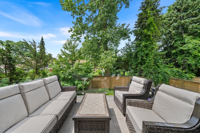 Luxury estate at 1362 Kenmuir Avenue, Mississauga, ON — photo 15