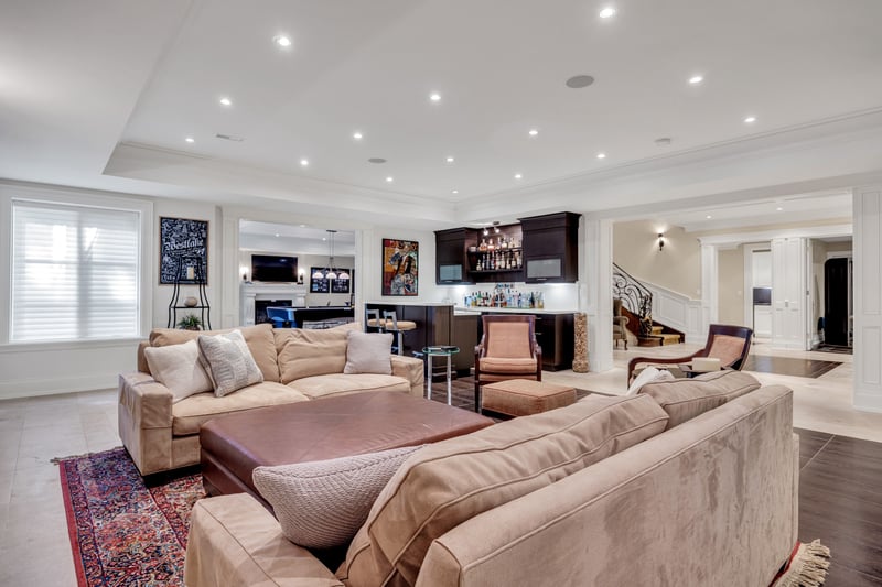 Luxury estate at 113 Maple Grove Drive, Oakville, ON — photo 31