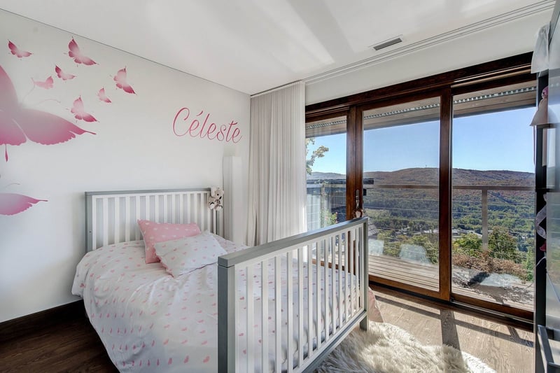 Luxury estate at 280 Rue de la Grande-Corniche, Sainte-Adele — photo 18