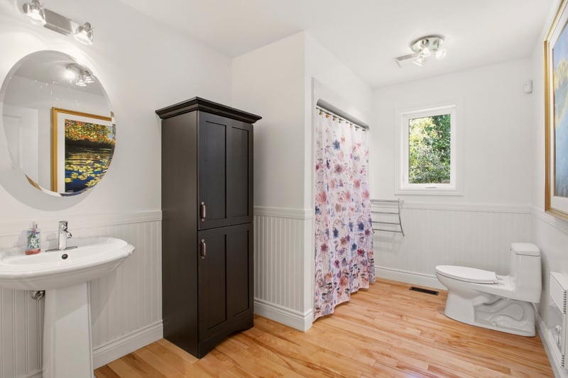 Luxury estate at 34 Rue des Tangaras, Orford, QC — photo 13