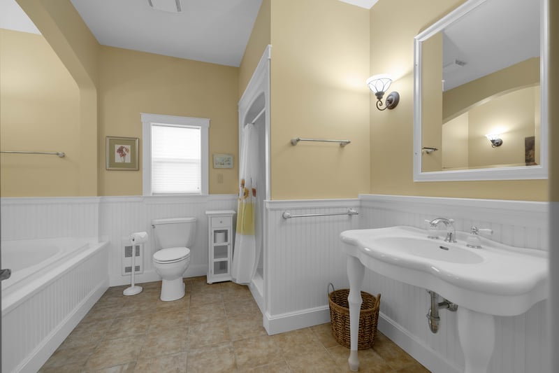 Luxury estate at 31 Patrick Street, St. Andrews, NB — photo 32