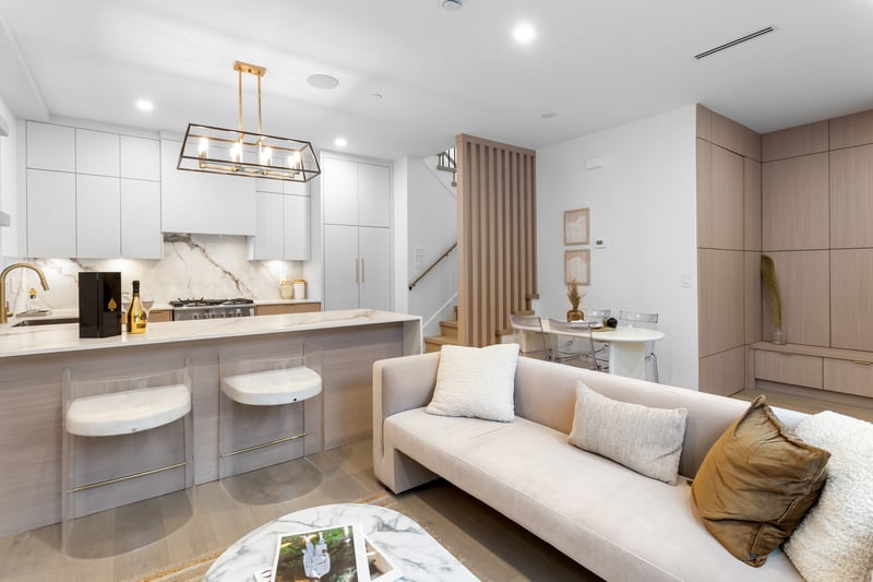 Luxury estate at 4176 Balkan Street #1, Vancouver, BC — photo 2